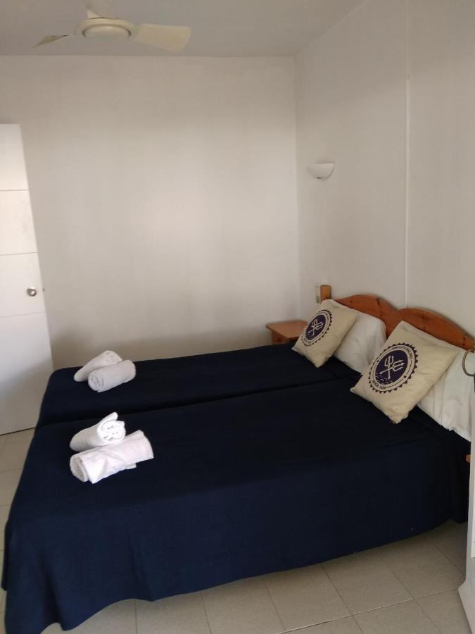 Apartamentos Playa Park Brisas Son Xoriguer 卡兰博希 外观 照片
